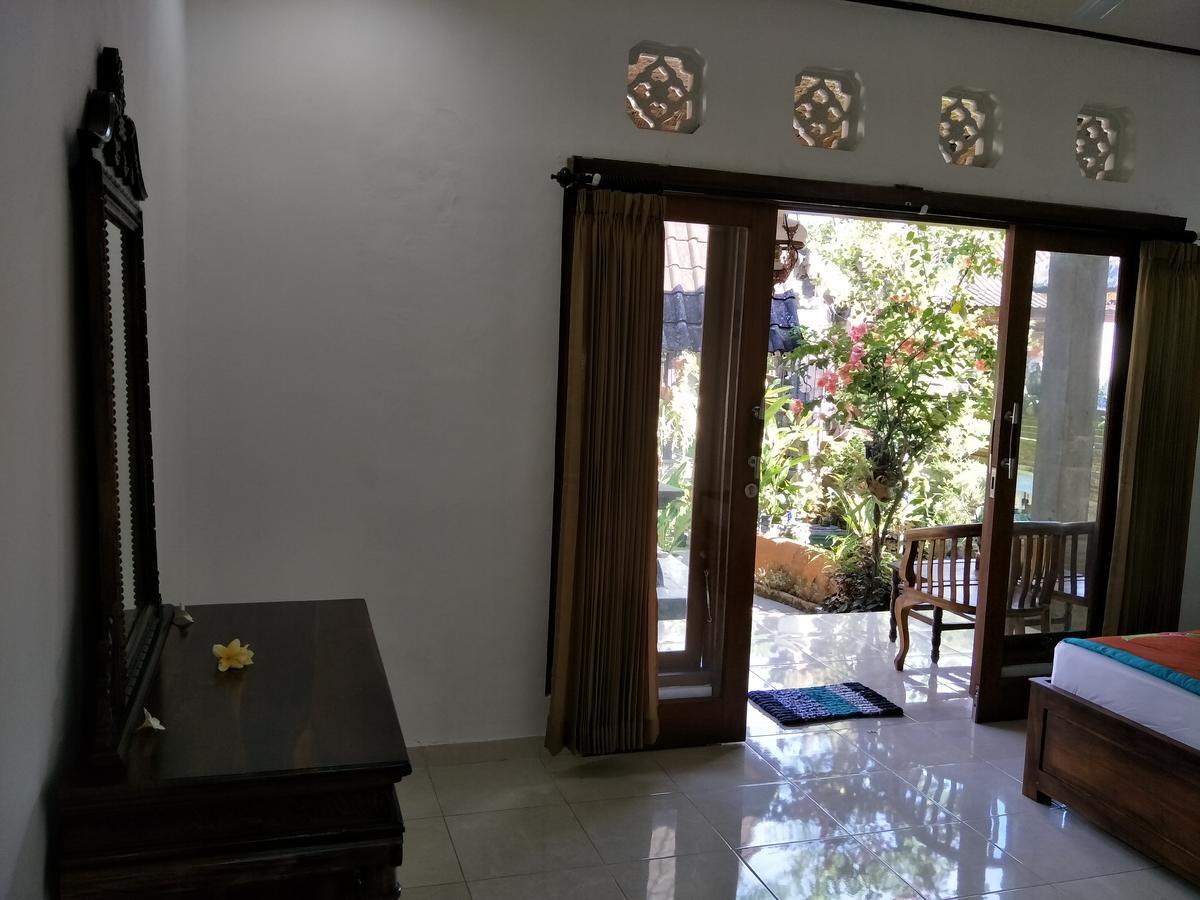 Pondok Ayu Homestay Ubud Esterno foto