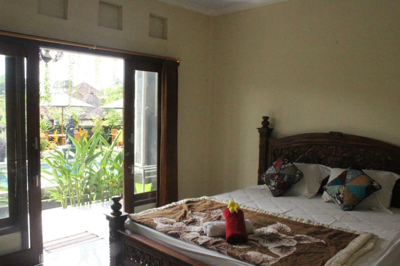 Pondok Ayu Homestay Ubud Esterno foto